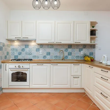 Lejlighed Four-bedroom In Fažana