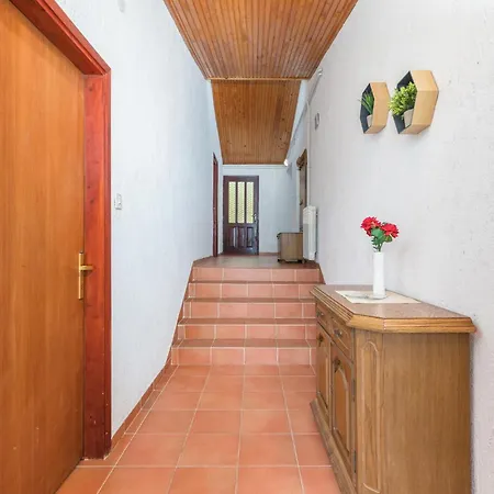 Lejlighed Four-bedroom In *